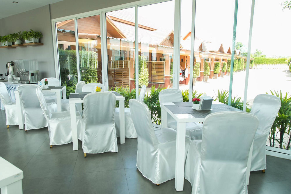 Oyo 245 Sweet Sense Jomtien Resort Pattaya Exterior foto