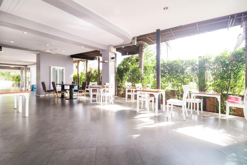 Oyo 245 Sweet Sense Jomtien Resort Pattaya Exterior foto